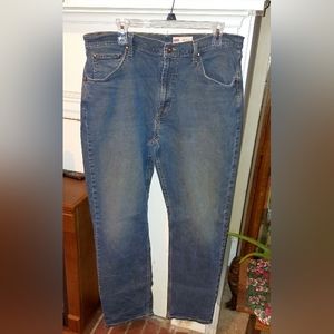 Wrangler Men's Athletic Fit Jeans 36 x 32